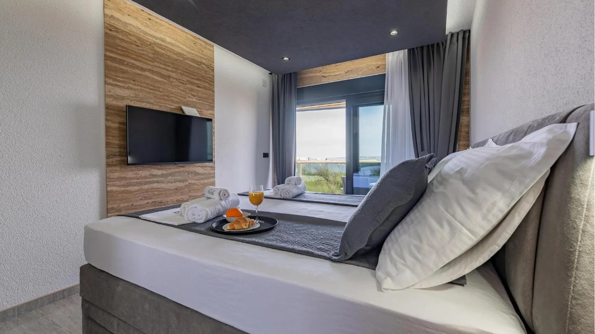 別荘 Awesome Home In Privlaka With Kitchen